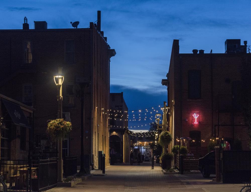 Downtown Alley