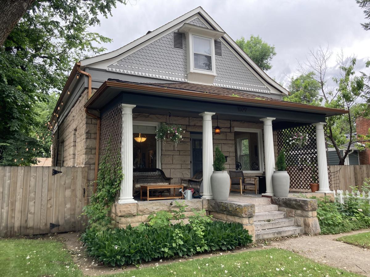 Historic Home with pillars