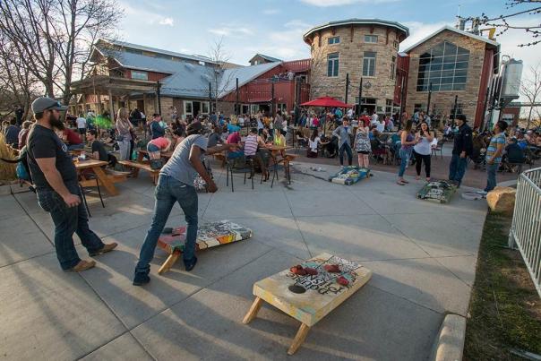 Odel-Brewing-patio-cornhole-Credit-Richard-Haro-1000x668